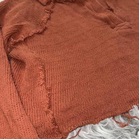 We The Free Distressed Darcy Cropped Sweater in Cedar - Picture 5 of 14